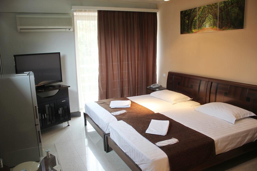 Hotel London Palace Tbilisi Camera foto