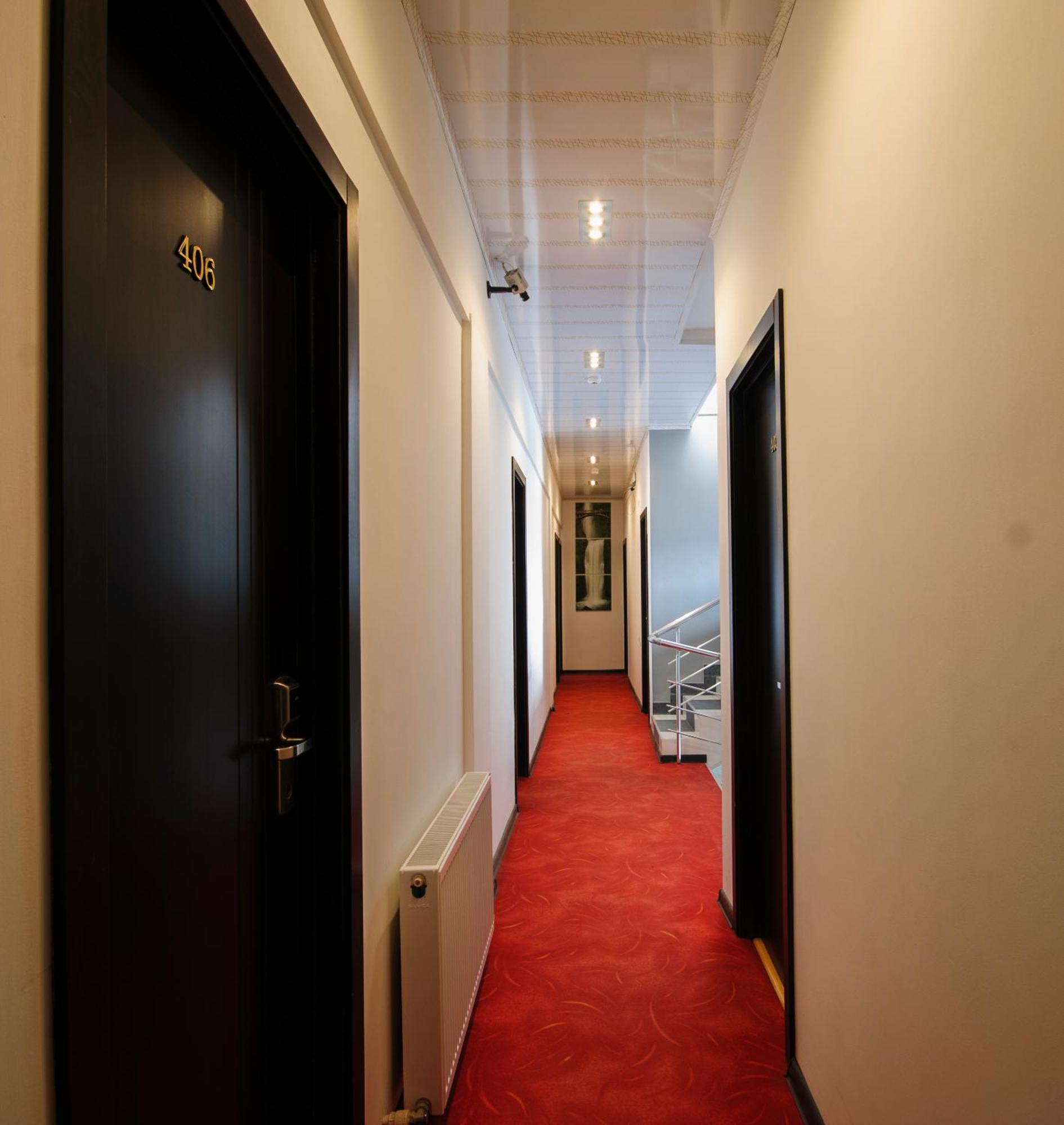 Hotel London Palace Tbilisi Esterno foto